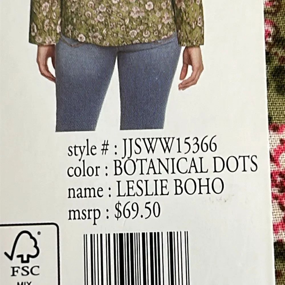 NEW Jessica Simpson Boho Top - Picture 3 of 7